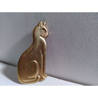 Brass cat brooch