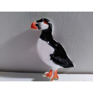 Puffin brooch