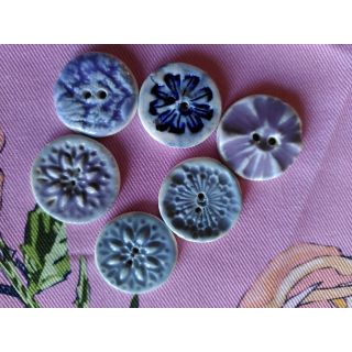 Six porcelain buttons