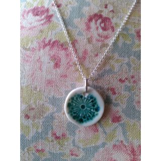 Porcelain pendant necklace