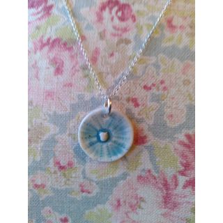 Porcelain pendant necklace