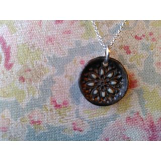 Porcelain pendant necklace