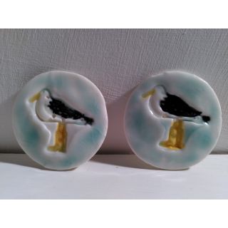 Two Seagull buttons